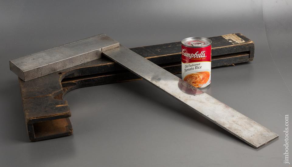 18 3/8 inch MOORE & WRIGHT Machinist's Square with Original Wooden Case - 81478