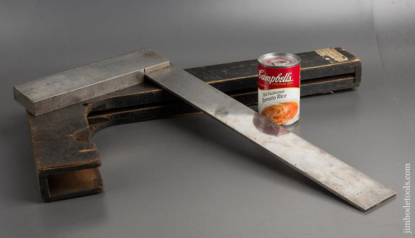 18 3/8 inch MOORE & WRIGHT Machinist's Square with Original Wooden Case - 81478