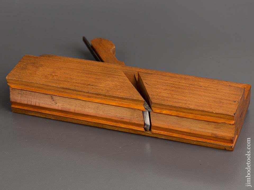 1 7/8 inch Wide N.L. BARRUS Warren, RI Complex Molding Plane circa 1828-50 EXTRA FINE - 81693R