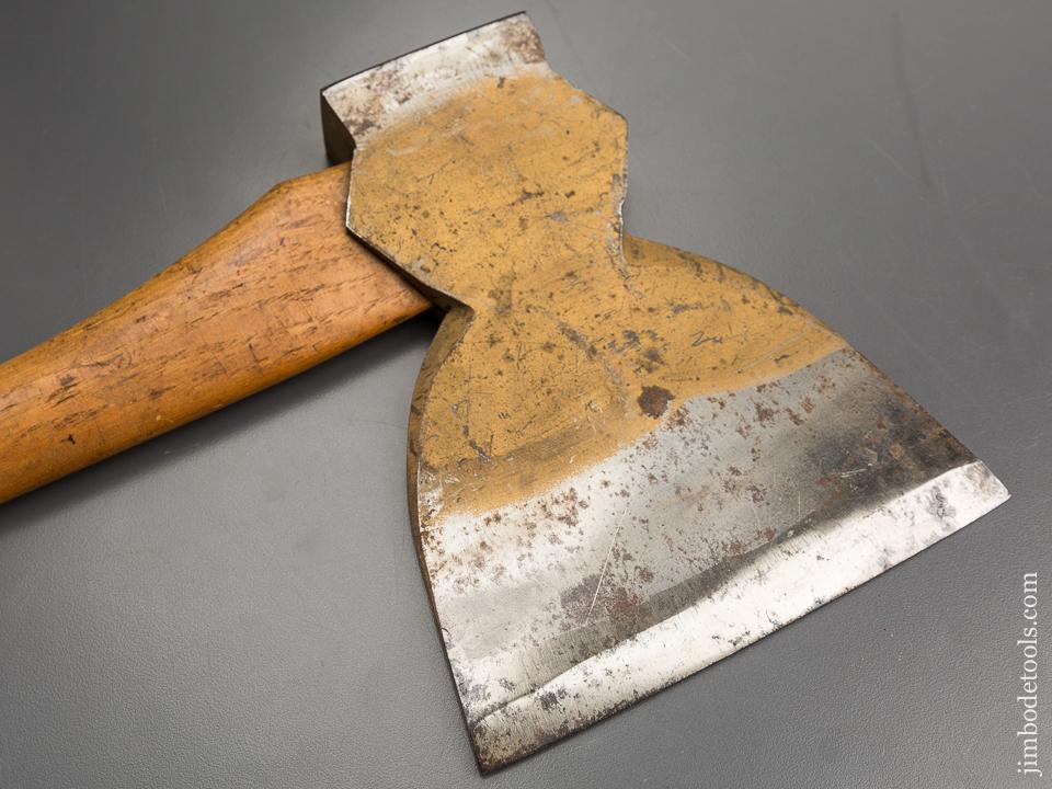 
MINT 4 pound Side Axe with Original Gold Paint and Original 18 inch Handle NEW OLD STOCK - 81697R