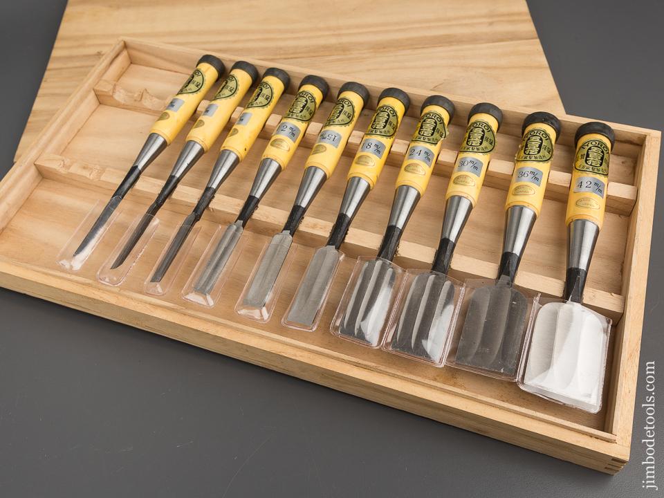 MINT Set of Ten IYOROI Boxwood Handled Chisels in Fitted Wooden Box NEW - 81714R
