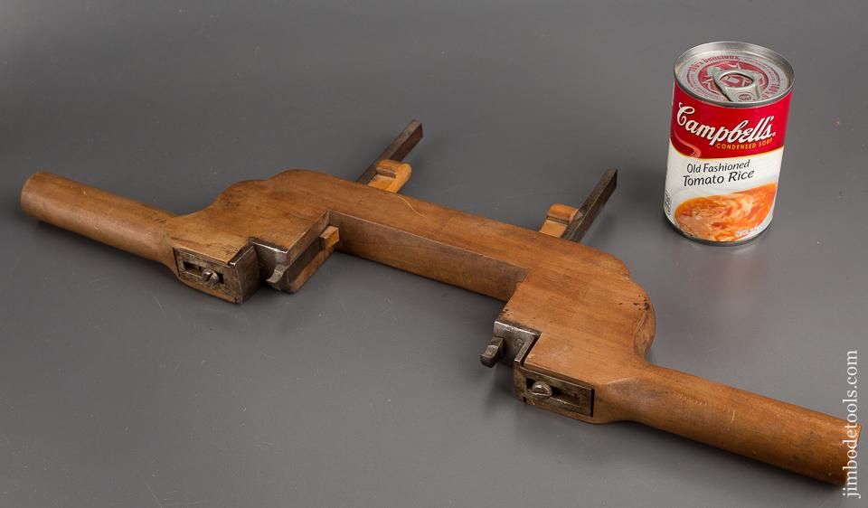 Coachmaker's 19 3/4 x 7 inch Double Pistol Router with Boxwood Wedges - 81960R