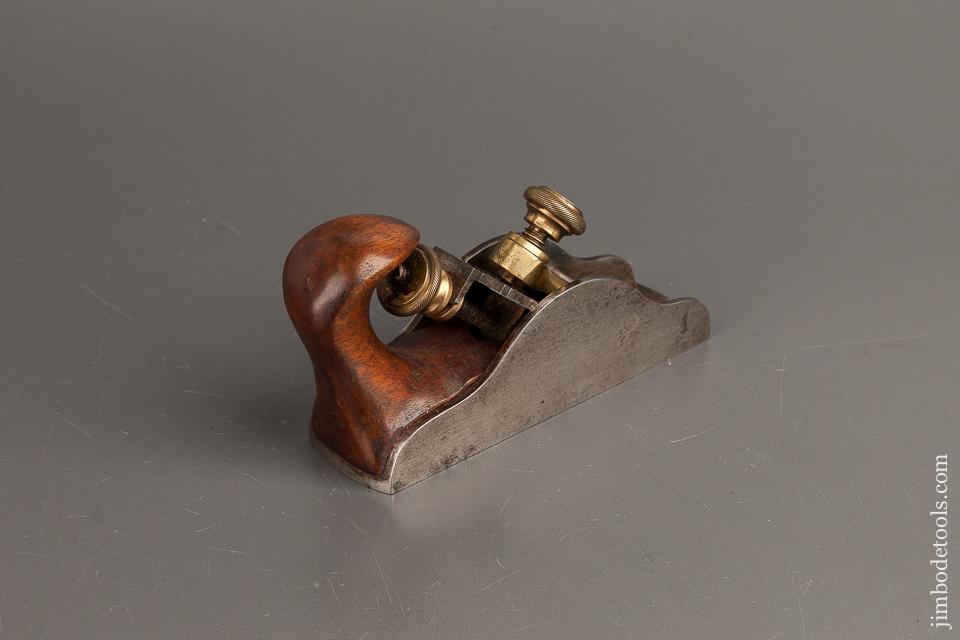 Stunning Adjustable Block Plane - 82126U