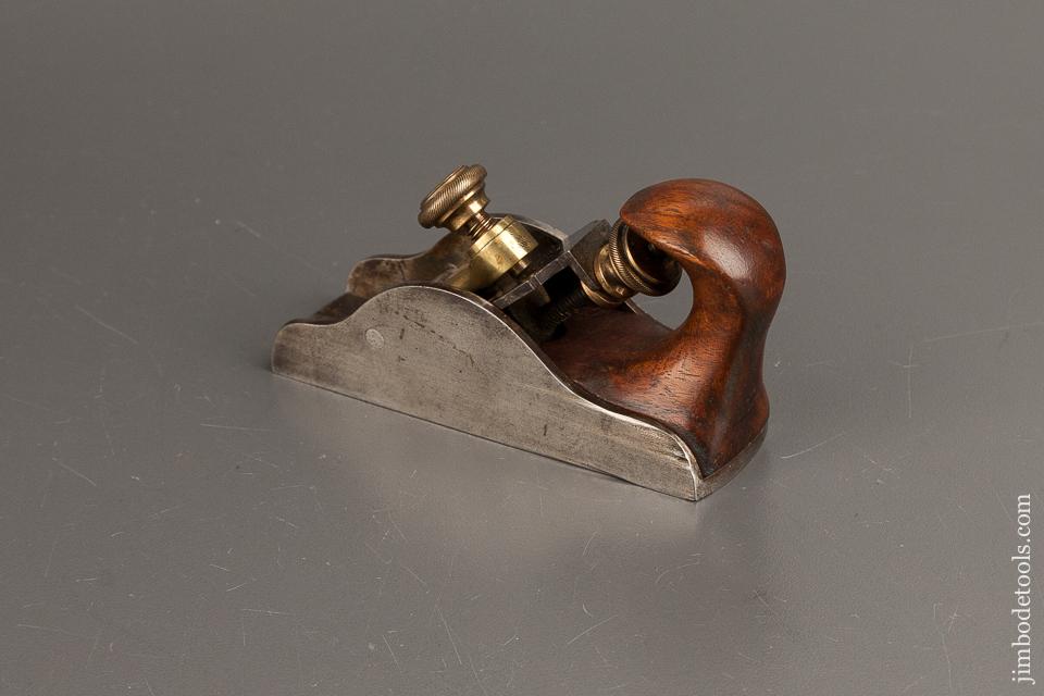 Stunning Adjustable Block Plane - 82126U