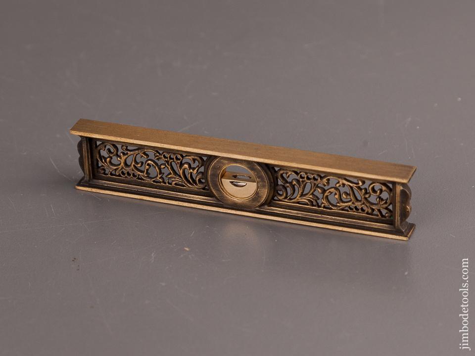 RARE Four inch DAVIS Level by PAUL HAMLER - 82214U