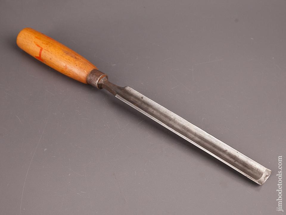 Extra Fine 7/8 x 13 3/4 inch Beech Handled No. 8 Sweep English Pattern Makers Gouge -
