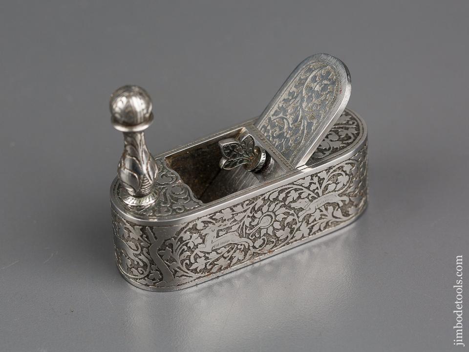 Stunning Reproduction of the 16th Century NUREMBERG Plane by DAVID BROOKSHAW - 82462U