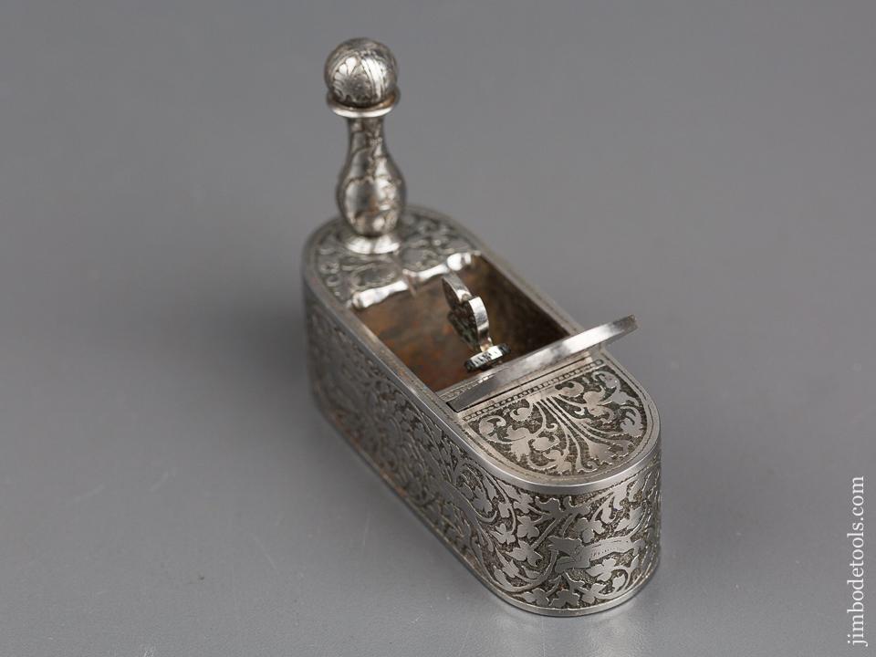 Stunning Reproduction of the 16th Century NUREMBERG Plane by DAVID BROOKSHAW - 82462U