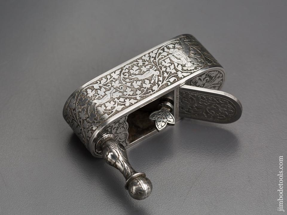 Stunning Reproduction of the 16th Century NUREMBERG Plane by DAVID BROOKSHAW - 82462U