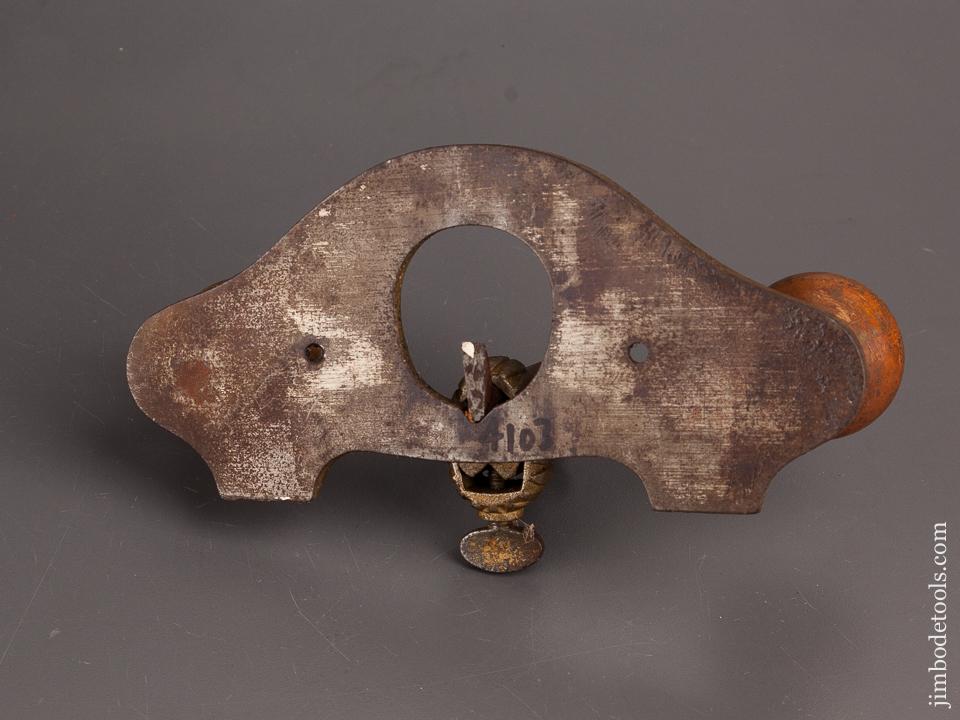 STANLEY No. 71 1/2 Router Plane with 1/4 inch Cutter - 82611