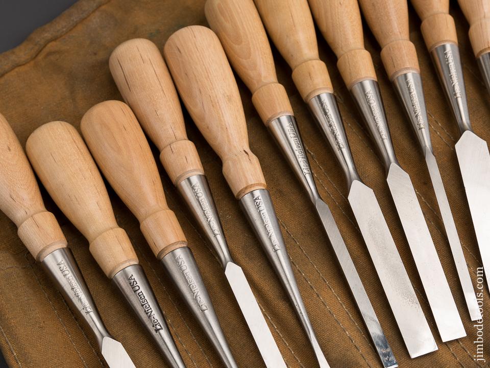 COMPLETE Set of 17 LIE-NIELSEN Chisels in Roll - 82707