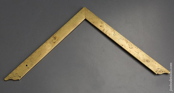 Stunning! 17th Century French Folding Square with Acanthus Leaves Engraving Signed ECHELLE - 82813U