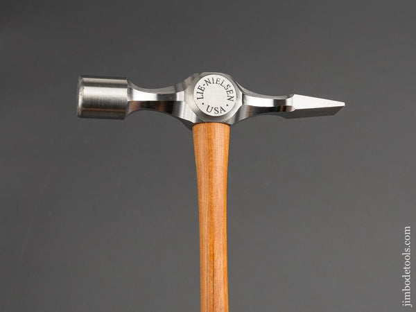 Four ounce LIE-NIELSEN 4 x 12 inch Cross Pain Hammer - 82855