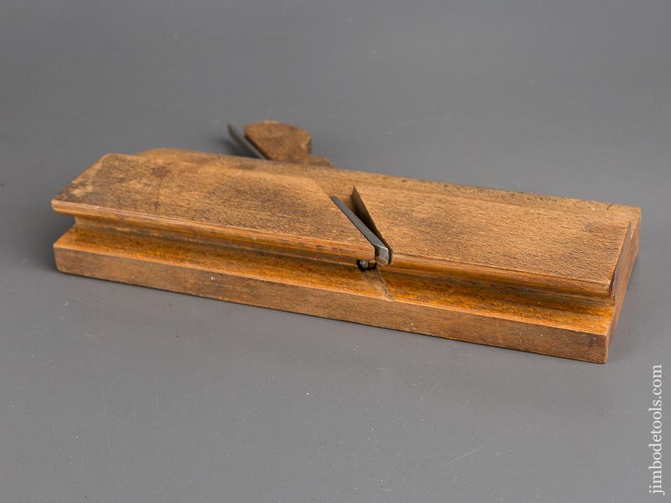 1 5/8 inch Wide AUBURN TOOL CO No. 126 1/2 Crispy Complex Molding Plane circa 1864-93 FINE - 82901