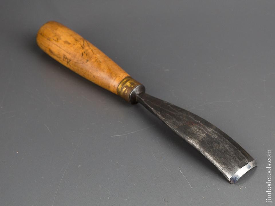 1 1/4 x 10 3/8 inch ADDIS No. 16 Sweep Carving Gouge - 83017