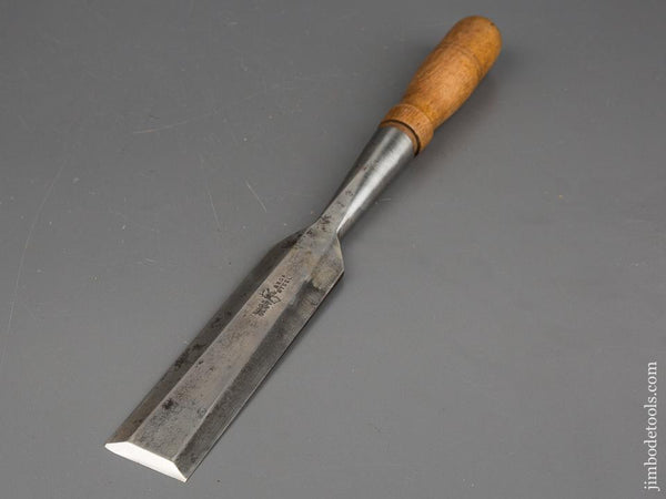 1 1/2 x 12 3/4 inch BUCK BROS Bench Chisel - 83120