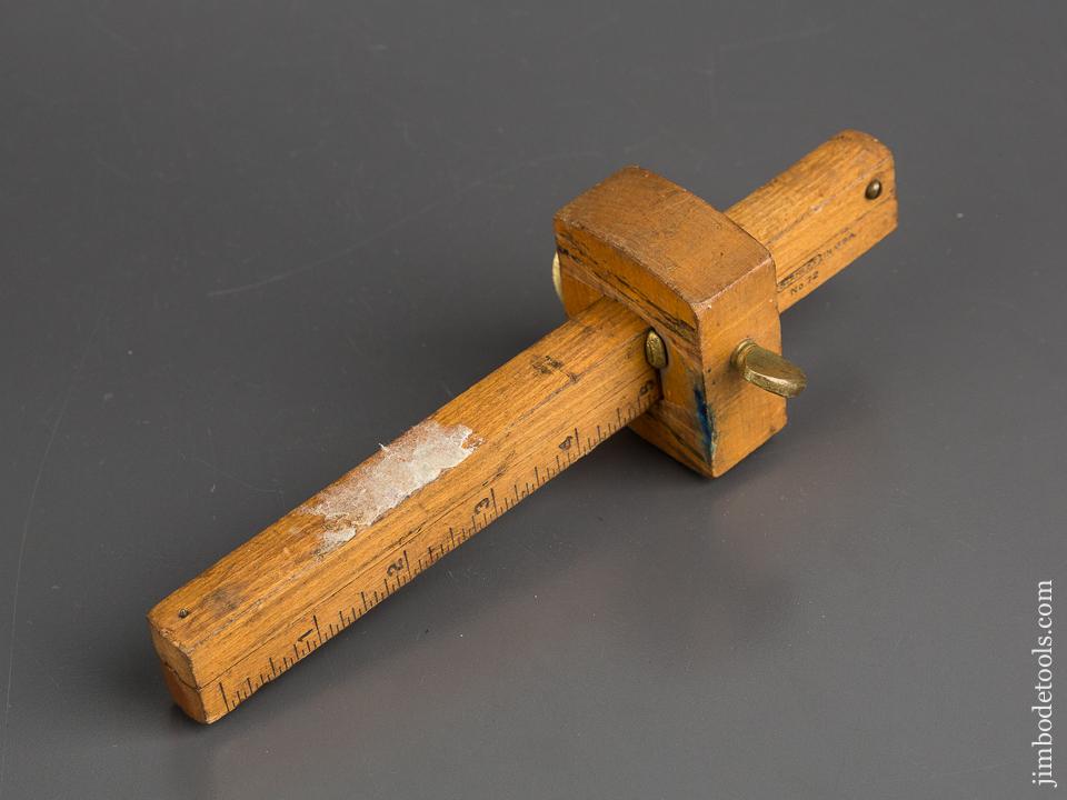 8 1/2 inch STANLEY No. 72 Beech Double Gauge - 83129