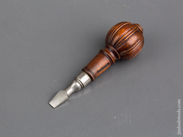 Stunning 2 3/4 inch Boxwood Screwdriver by DAVID BROOKSHAW - 83258U