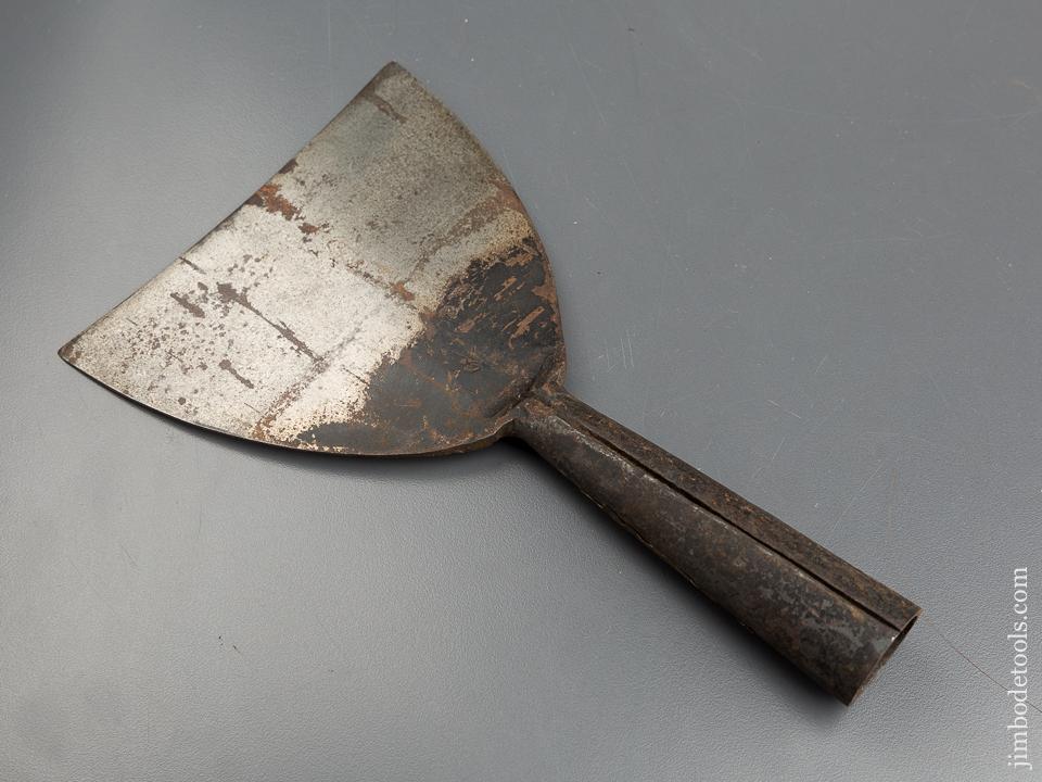 5 1/4 x 8 3/4 inch COLLINS No. 647 Blubber Knife NEW OLD STOCK - 83303