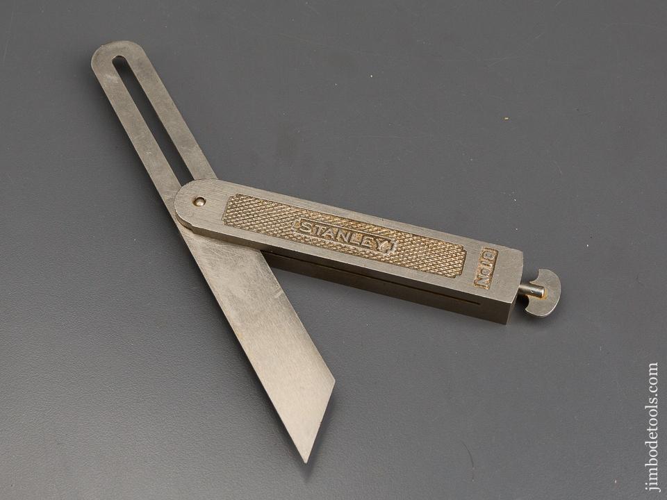 MINT 7 3/4 inch STANLEY No. 18 Bevel - 83404