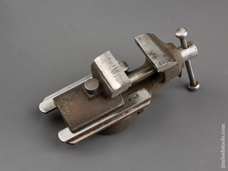FINE Miniature Vise with 1 3/16 inch Jaws and Dovetailed Ways - 83426