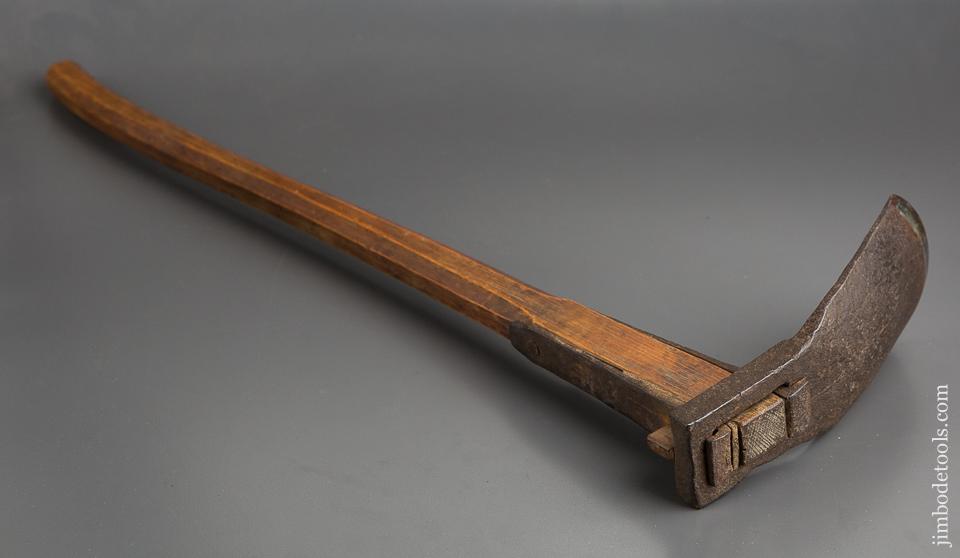 Magnificent Strapped Gutter Adze - 83460