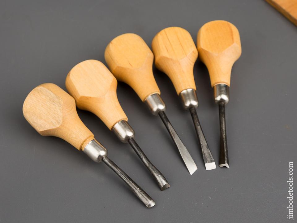 Five Piece SCULPTURE HOUSE K-7 Carving Tool Set in Original Box - 83488