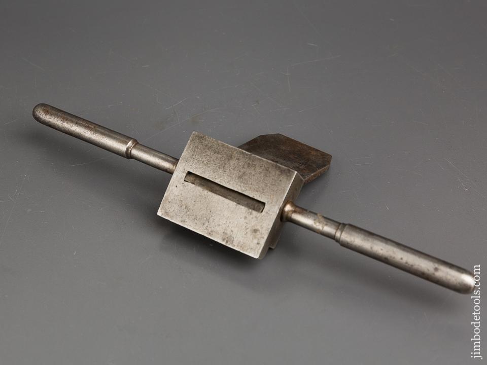 Slightly Compassed Solid Iron-Bodied Spoke Shave - 83889R