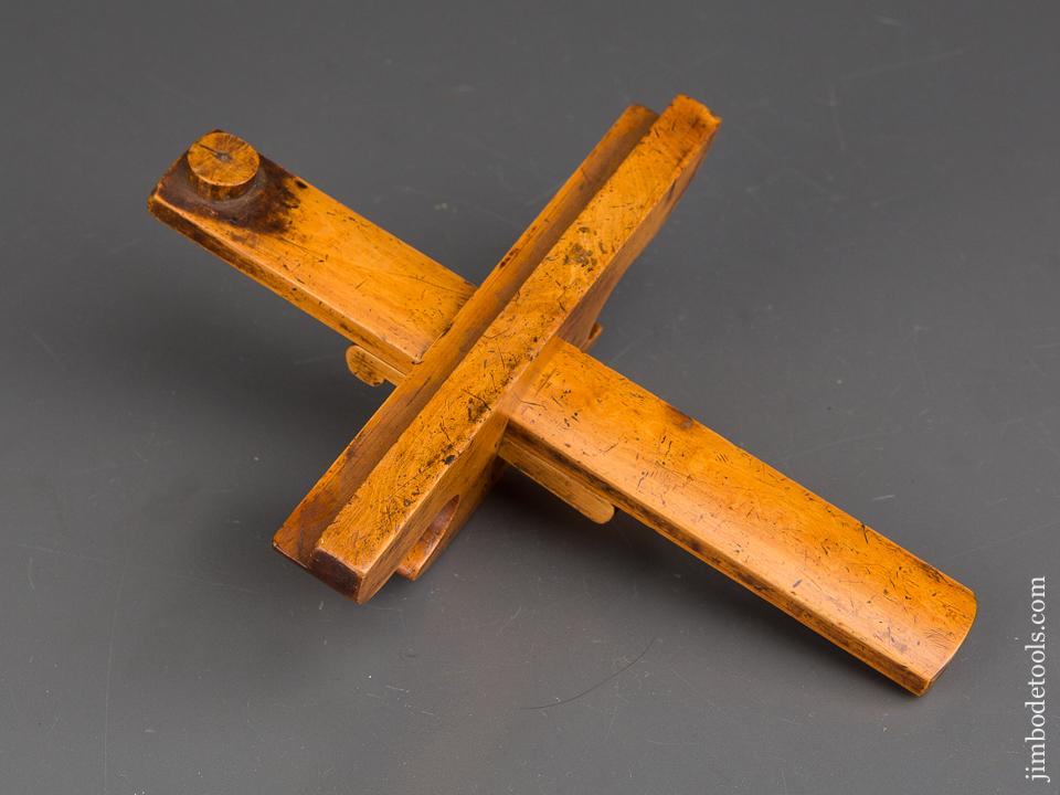 Stunning 7 1/2 inch Boxwood Marking Gauge FINE - 84210U