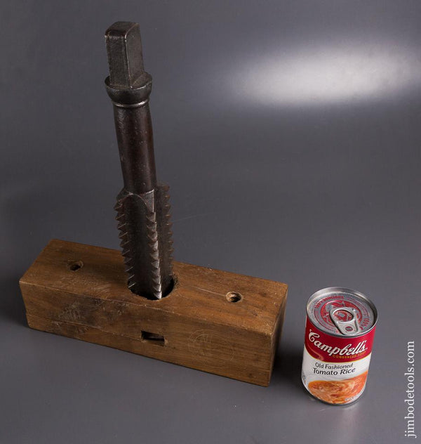 RARE! 2 1/4 inch Thread Box and Tap! - 84770