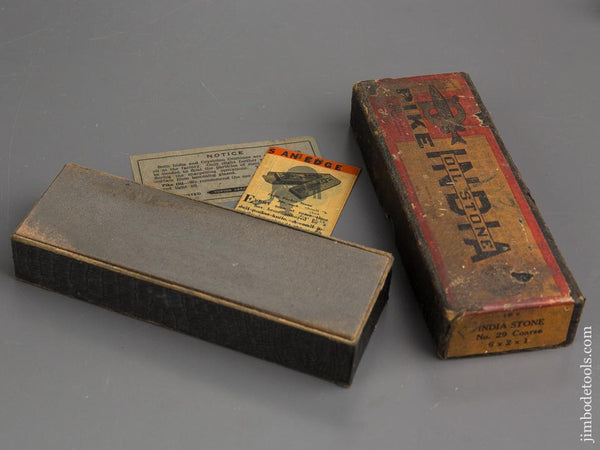 PIKE India Oil Stone MINT in its Original Box - 84485R