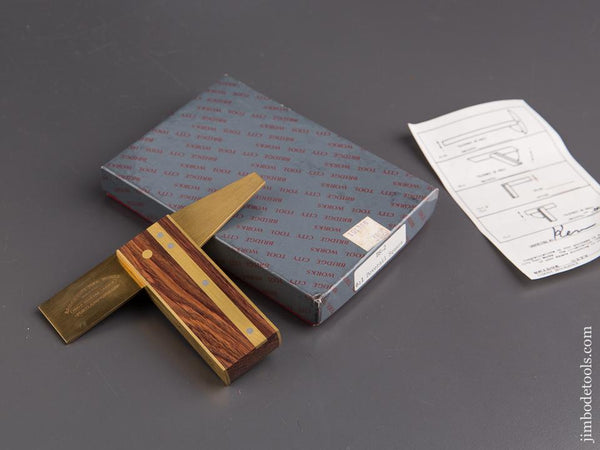 BRIDGE CITY TOOL WORKS HDS-2 Rosewood Dovetail Square in Original Box - 84588