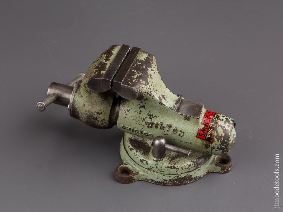Early and Crisp Vintage WILTON Baby Bullet Vise with Decal
