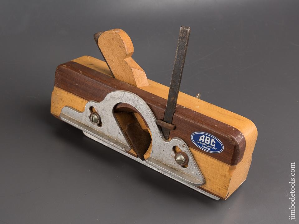 2 1/8 x 9 1/2 inch ABC Danish Moving Filletster Plane - 84907