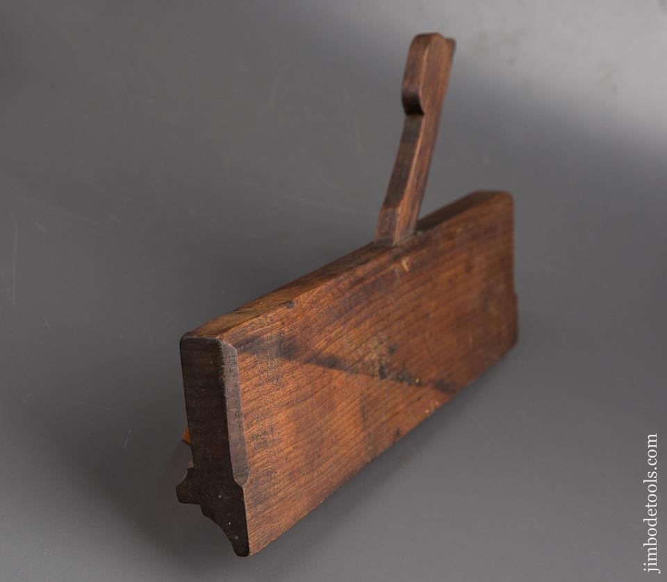 18th Century 10 inch Yellow Birch Molding Plane GOOD+ - 84932R