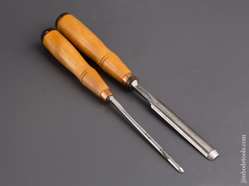 New Old Stock Pair of 3/16" and 1/2" Buck Brothers Gouges -85098