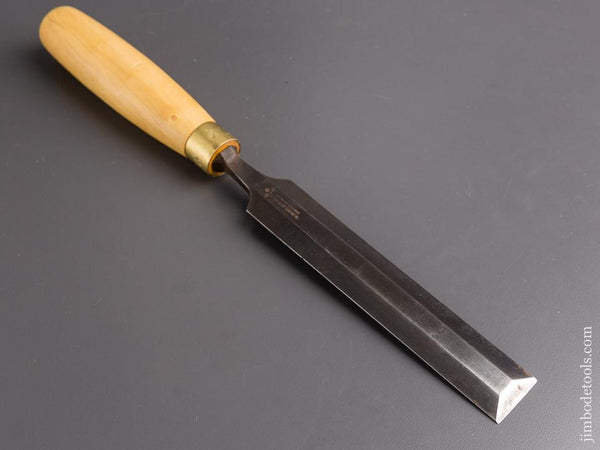 1 1/4 x 14 1/4 inch MARPLES Boxwood Handled Paring Gouge - 85161