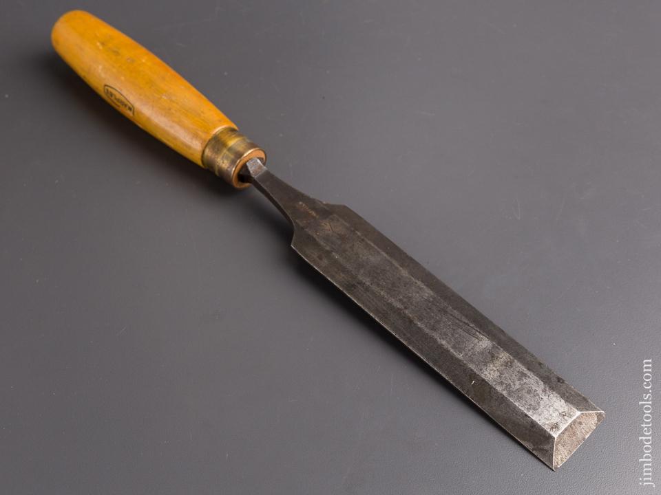 1 1/2 x 14 3/4 inch HILDICK Boxwood Handled Paring Chisel - 85162