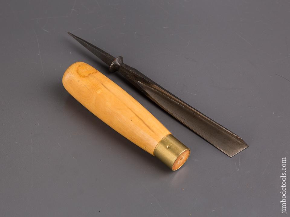 NEW OLD STOCK 3/4 inch BUCK BROS V Parting Tool with Boxwood Handle - 85337