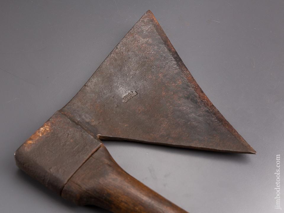 Fantastic! CROS OF NARBONNE Curved Blade Side Axe - 85569