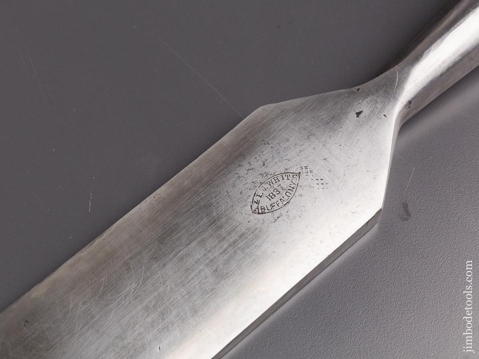 2 1/2 x 31 inch L&IJ WHITE Timber Framing Slick - 85701