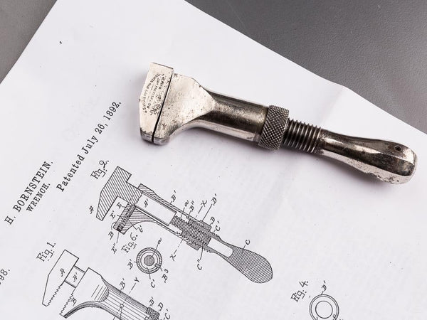 EXTRA FINE Five inch BORNSTEIN Patent July 26, 1892 US VISE & PIPE WRENCH CO Adjustable Wrench - 85722U