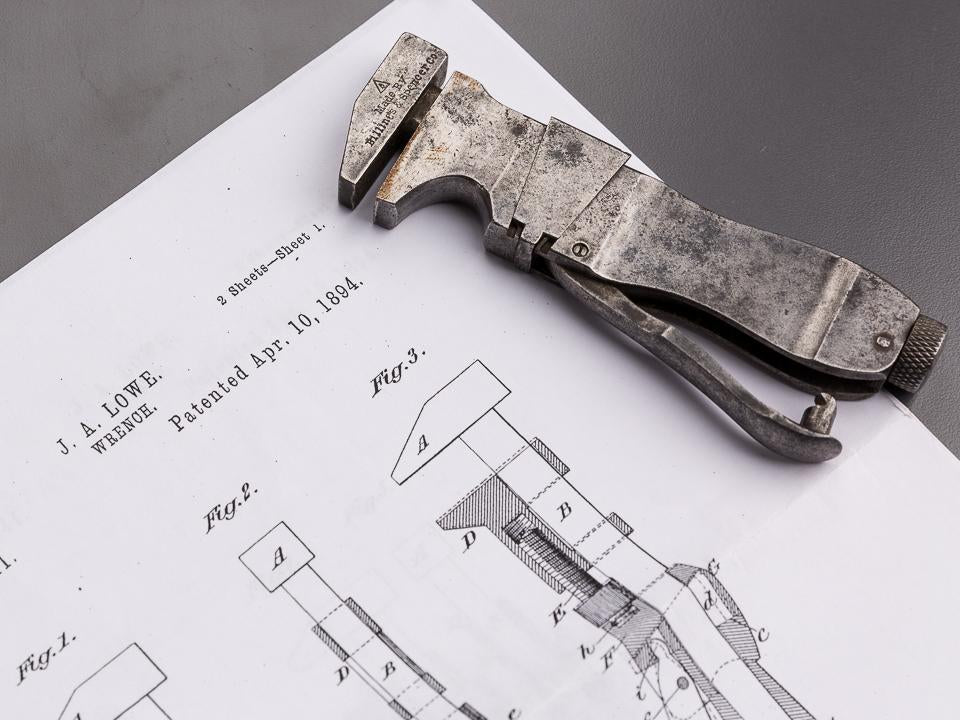 LOWE Patent April 10, 1894 BILLINGS & SPENCER Five inch Quick Adjust Nut Wrench - 85834