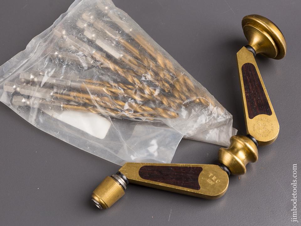 2000 BRIDGE CITY TOOL WORKS PB-1 Palm Brace with 13 NEW Bits - 85910