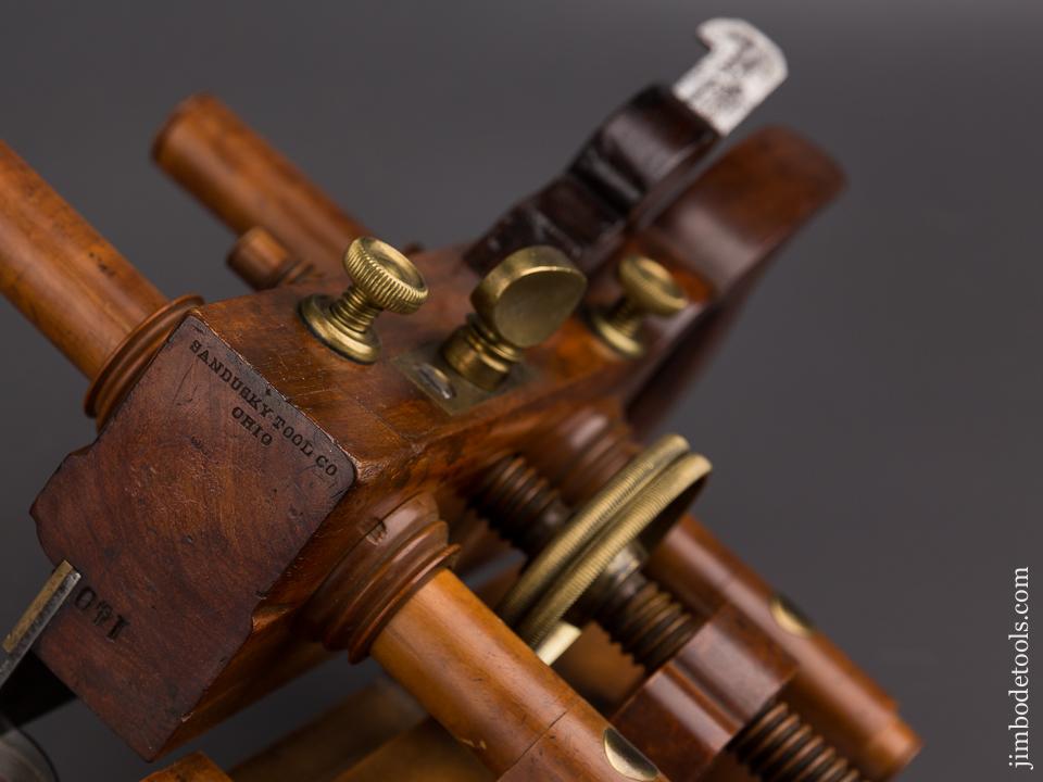 Magnificent! SANDUSKY TOOL CO No. 140 Center Wheel Plow Plane in Rosewood! - 86031U