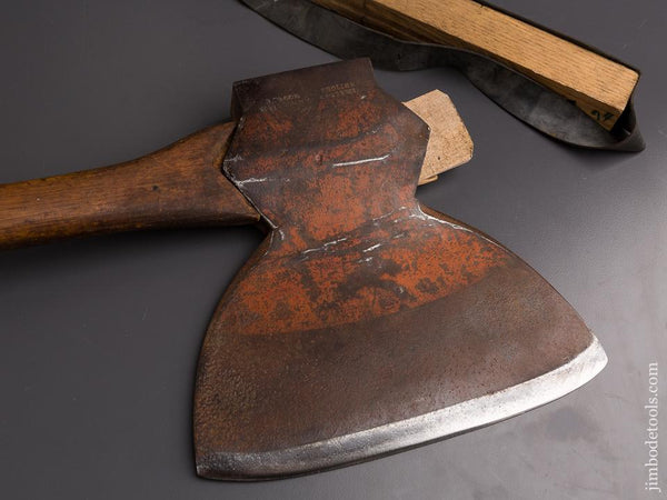 Timber Frame Hewing Offset Broad Axe with Original Paint! - 86066