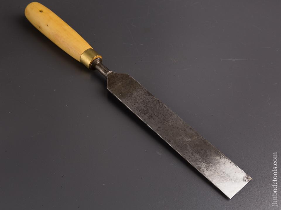 Long Thin 1 1/2 inch MARPLES Boxwood Handled English Pattern Maker's Paring Chisel - 86520