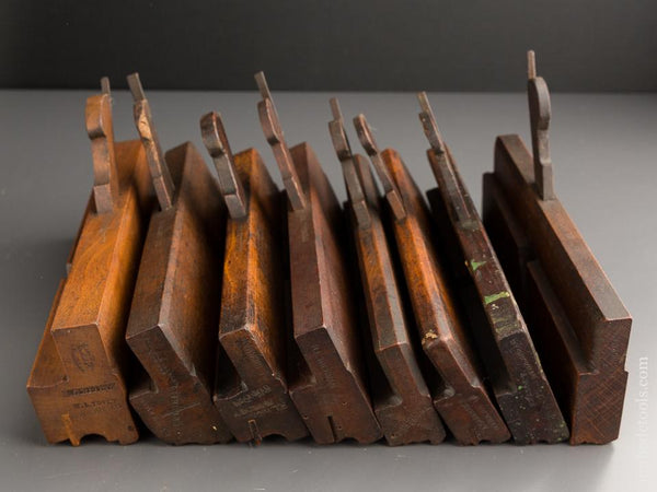 Eight Assorted Good Molding Planes - 86654