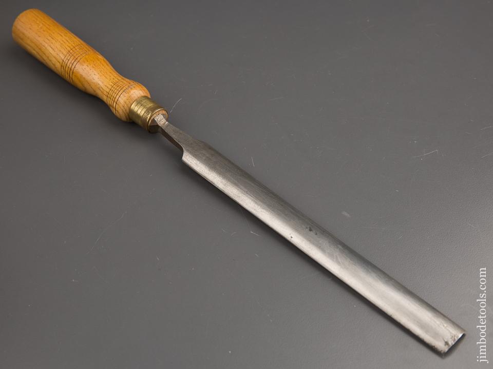 3/4 inch HILDICK No. 7 Ash Handled Pattern Maker's Paring Gouge with Decal = 86700