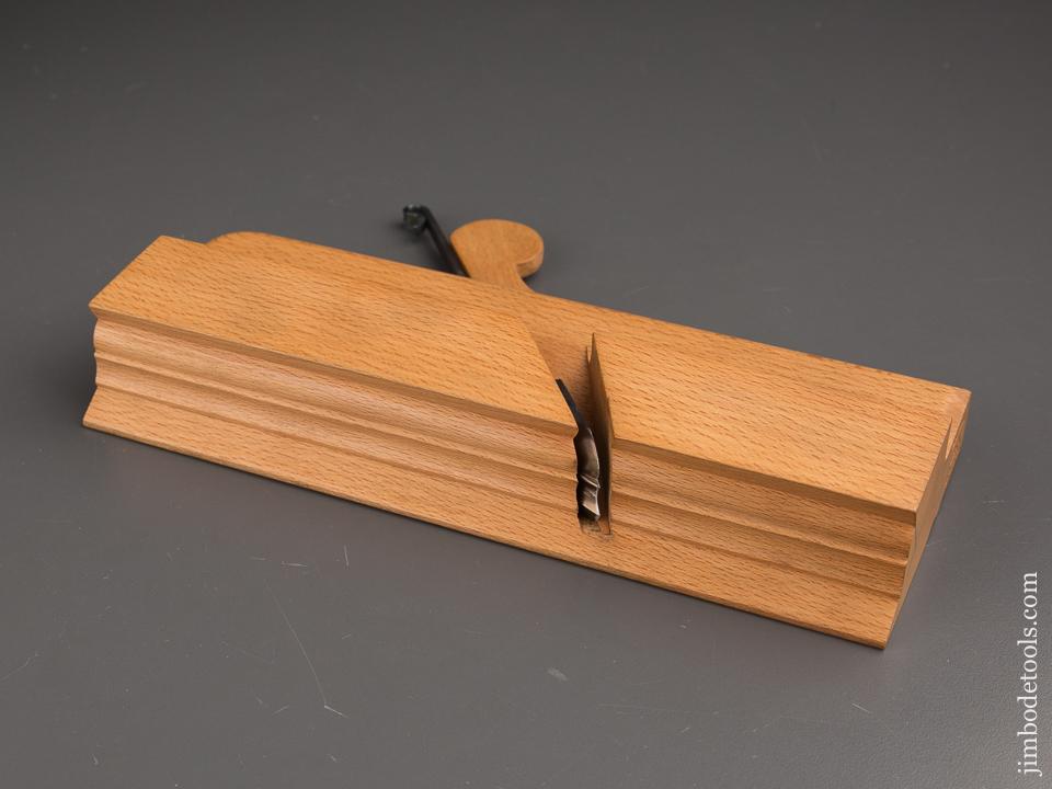 1 1/2 inch Wide Crispy Complex Molding Plane by Modern Master D. MAZZAGLIA SALEM NH - 87344
